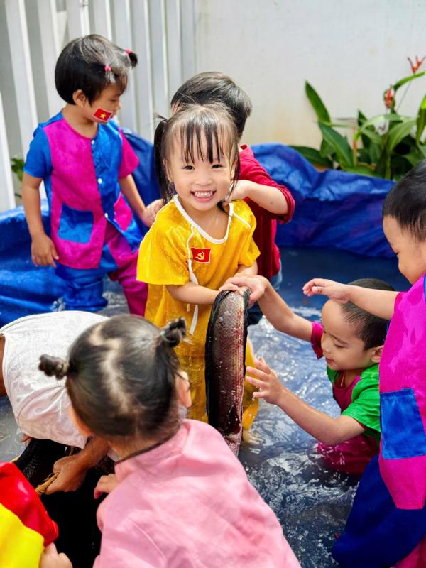 Ảnh hoạt động