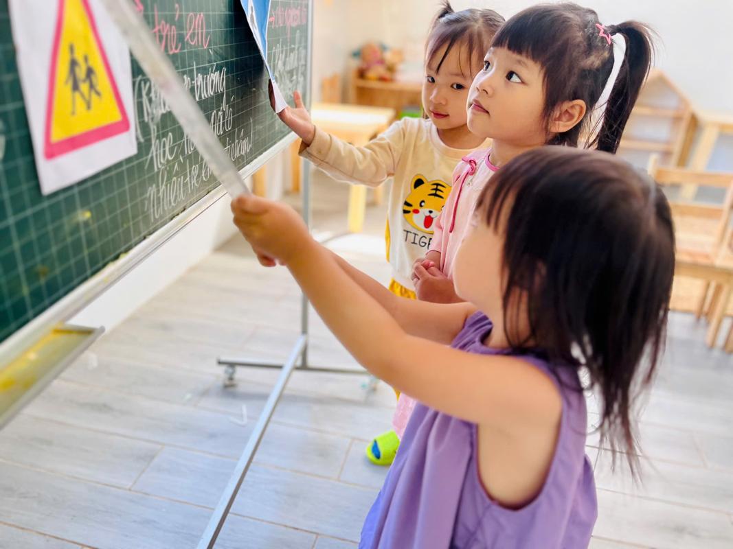 Ảnh hoạt động