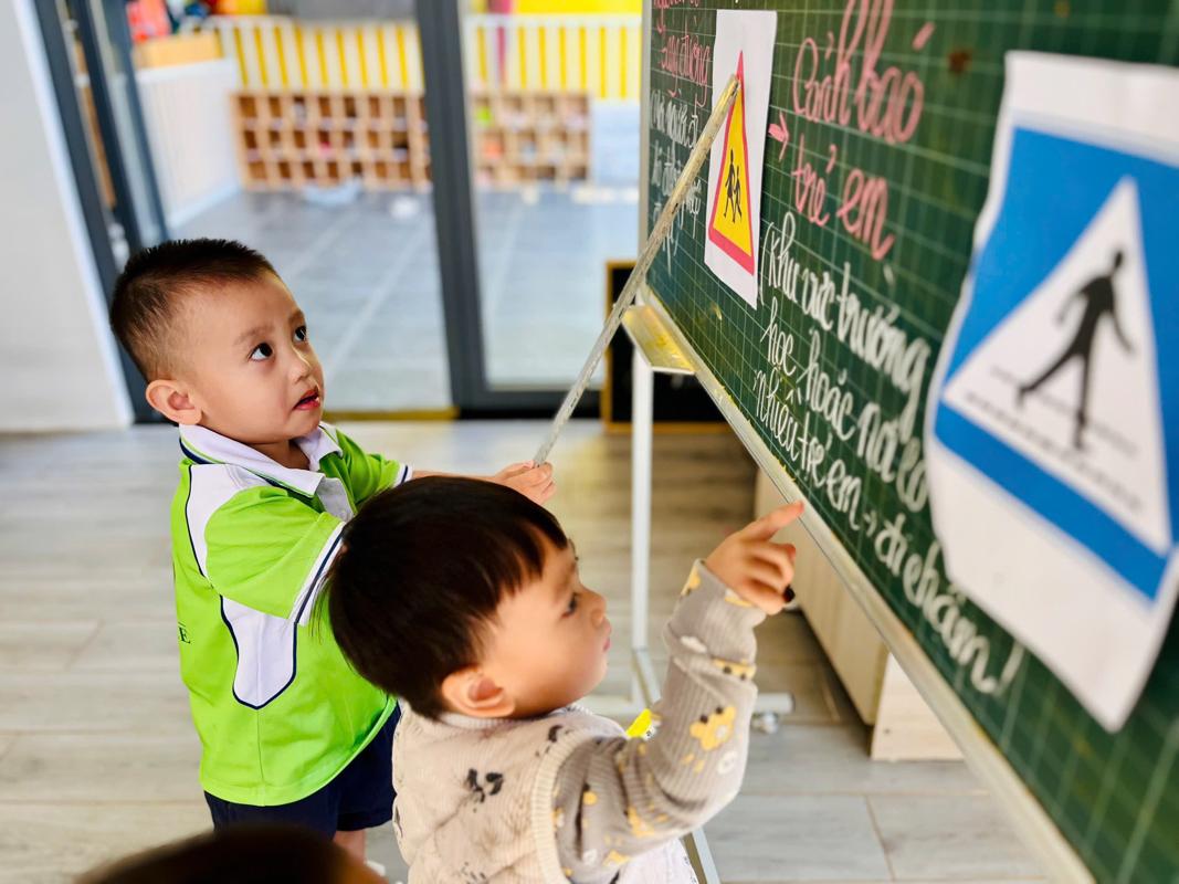 Ảnh hoạt động